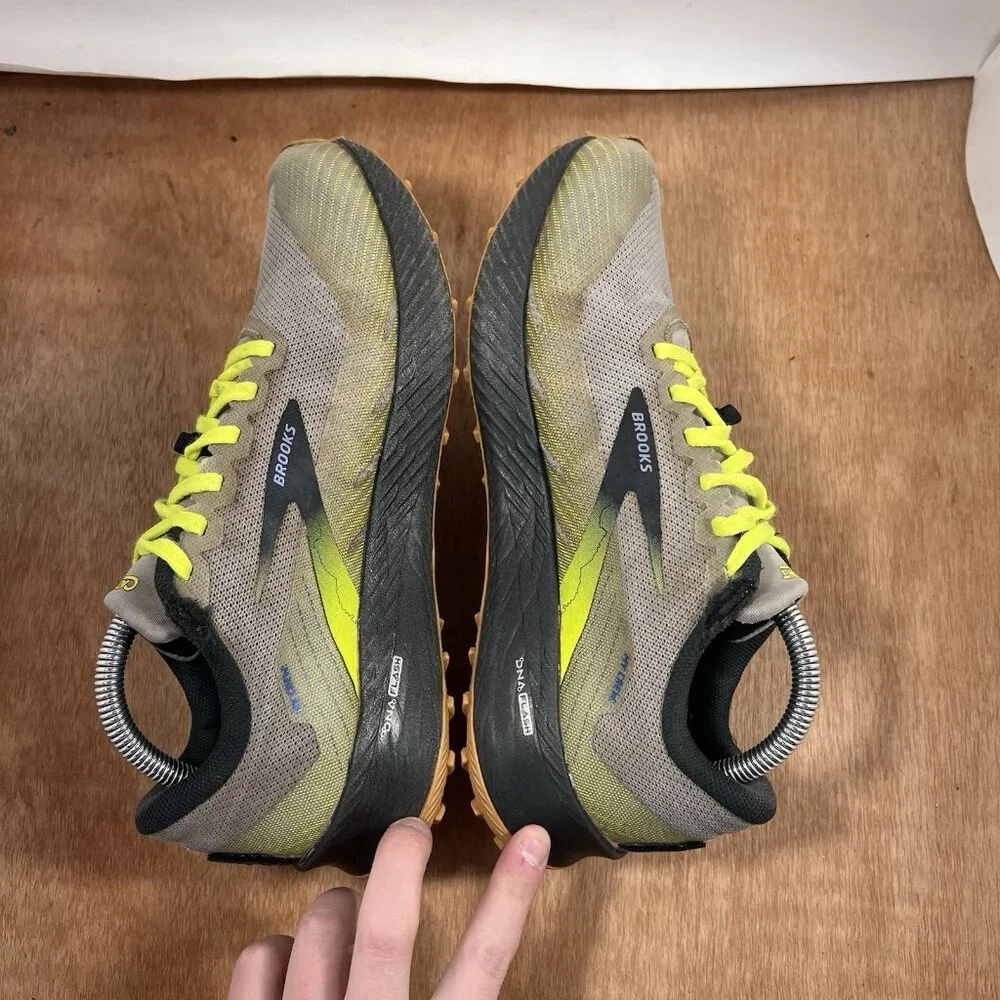 Brooks Catamount Men Size 9 Speed Trail Running Shoes